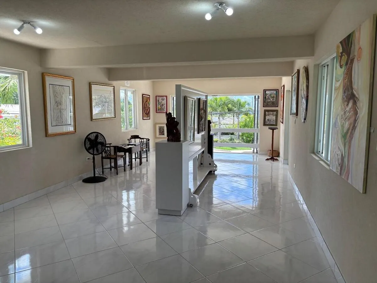 Aquarius Apartments - Pink Saint James 0*,  Barbados